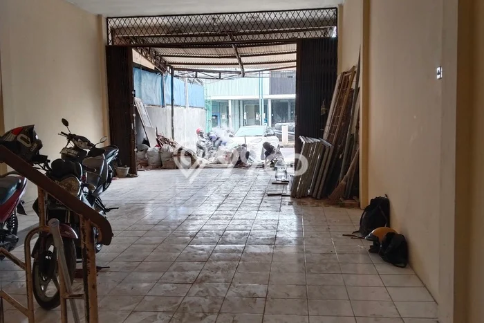 LOKASI TERBAIK! Komersial Kawasan , Luas 108m2m², Kawasan Berkembang LOKASI TERBAIK! Komersial Kawasan , Luas 108m2m², Kawasan Berkembang
