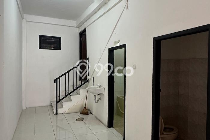 Ruko Disewa di Jakarta Pusat dengan LB 48m2 Area Komersial Ramai Ruko Disewa di Jakarta Pusat dengan LB 48m2 Area Komersial Ramai