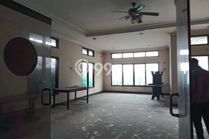 Ruko Usaha Dijual di Sidoarjo Sidoarjo LT 140m2 & LB 200m2 Ruko Usaha Dijual di Sidoarjo Sidoarjo LT 140m2 & LB 200m2