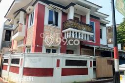 Rumah Eksklusif Siap Huni LT 269m2 di Jatinegara, Jakarta Timur Rumah Eksklusif Siap Huni LT 269m2 di Jatinegara, Jakarta Timur