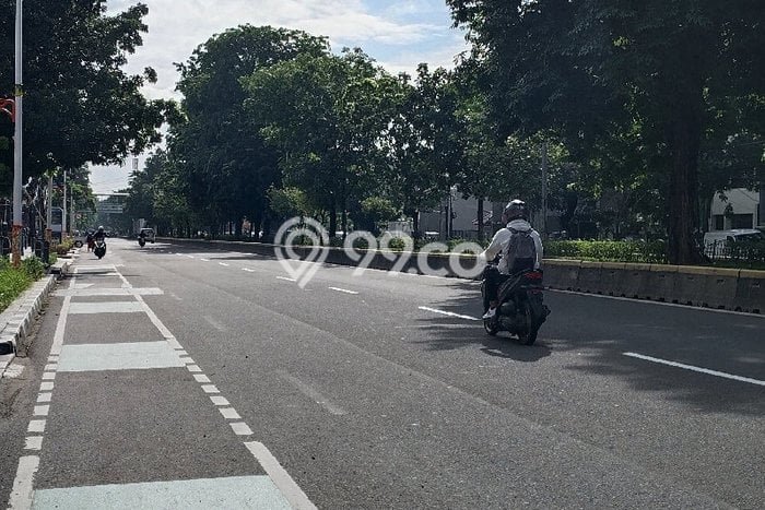 Unit Ruko Disewakan di Rawamangun di Area Ramai & Strategis Unit Ruko Disewakan di Rawamangun di Area Ramai & Strategis