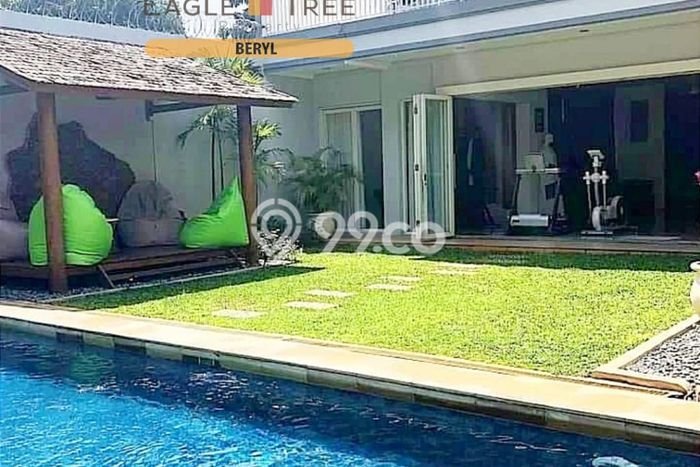 Rumah Luxury Modern Siap Huni di Sektor 9-Bintaro Tangerang Selatan Rumah Luxury Modern Siap Huni di Sektor 9-Bintaro Tangerang Selatan