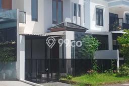 Jual Rumah Mewah Megah Dengan View Eksklusif di Bintaro, Tangerang Selatan Jual Rumah Mewah Megah Dengan View Eksklusif di Bintaro, Tangerang Selatan