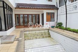 Jual Rumah Mewah Megah Dengan View Eksklusif di Pejaten, Jakarta Selatan Jual Rumah Mewah Megah Dengan View Eksklusif di Pejaten, Jakarta Selatan