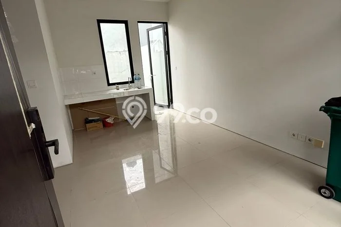 Jarang Ada! Rumah Kontrakan 2 Kamar Nyaman Siap Huni Kalideres Jarang Ada! Rumah Kontrakan 2 Kamar Nyaman Siap Huni Kalideres