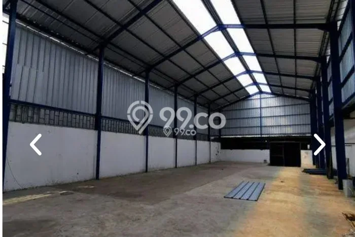 Gudang paling strategis disewakan di Cengkareng Jakarta Barat Gudang paling strategis disewakan di Cengkareng Jakarta Barat