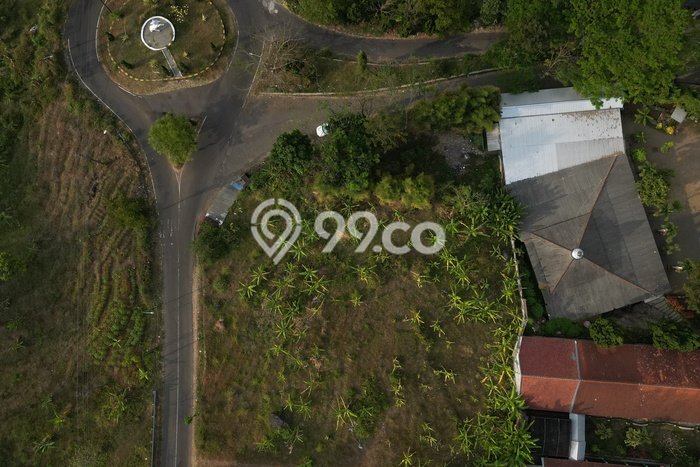 Tanah Kosong Dijual di Pasuruan dengan Area 1900m2 Tanah Kosong Dijual di Pasuruan dengan Area 1900m2