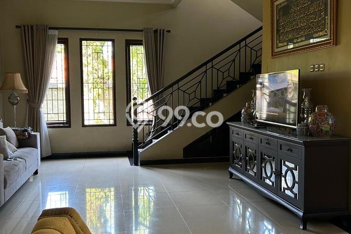 Rumah Eksklusif Siap Huni LT 250m2 di Mampang Prapatan, Jakarta Selatan Rumah Eksklusif Siap Huni LT 250m2 di Mampang Prapatan, Jakarta Selatan