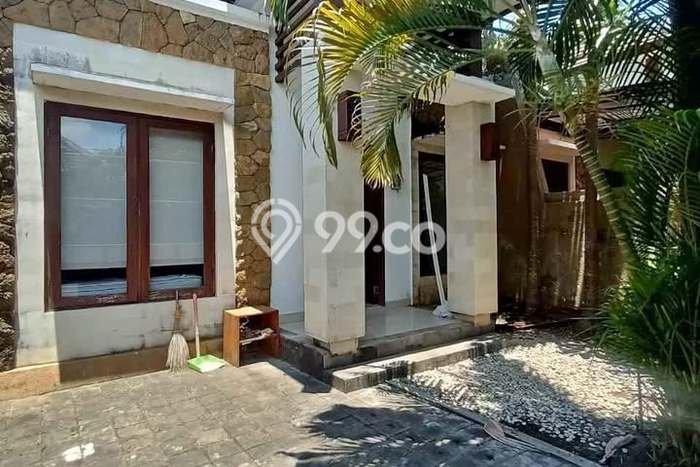 Rumah Disewakan Badung LT 100m2 LB 80m2 Area Nusa Dua Rumah Disewakan Badung LT 100m2 LB 80m2 Area Nusa Dua