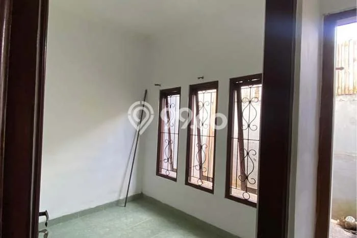 Disewakan! Rumah 2 Kamar Tidur &
1 Kamar Mandi di Gunung soputan, Denpasar Disewakan! Rumah 2 Kamar Tidur &
1 Kamar Mandi di Gunung soputan, Denpasar