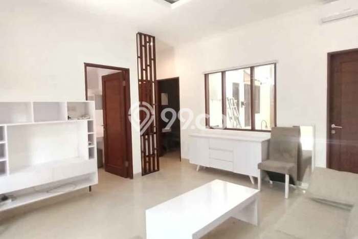 Rumah Disewakan Badung LT 100m2 LB 80m2 Area Nusa Dua Rumah Disewakan Badung LT 100m2 LB 80m2 Area Nusa Dua