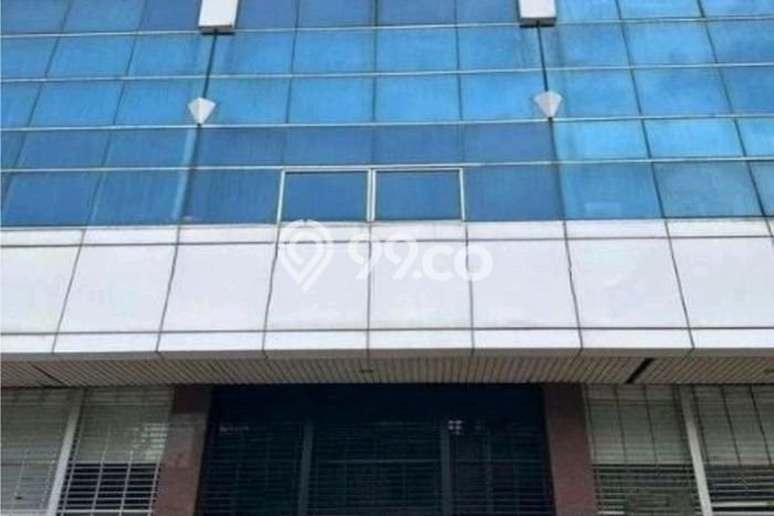 Ruko Dijual di Prime Area Jakarta Barat Luas 220m2 Ruko Dijual di Prime Area Jakarta Barat Luas 220m2