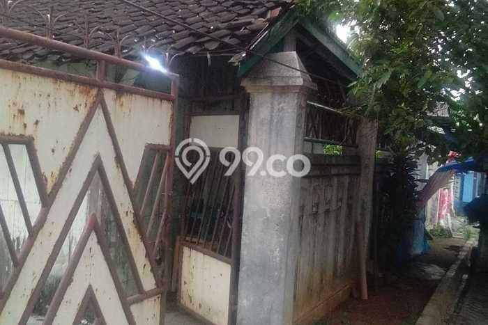 NEW LISTING! Rumah Strategis di Purwodadi, Luas 616m2m² Bangunan 216m2m² NEW LISTING! Rumah Strategis di Purwodadi, Luas 616m2m² Bangunan 216m2m²