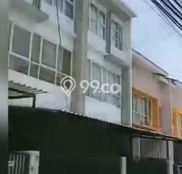 Dijual Hunian Rumah Terawat 4 Kamar di Sunter, Jakarta Utara Dijual Hunian Rumah Terawat 4 Kamar di Sunter, Jakarta Utara
