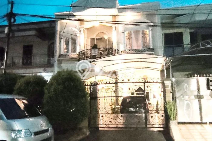 Rumah Elit Modern Siap Huni di Sunter Jakarta Utara Rumah Elit Modern Siap Huni di Sunter Jakarta Utara