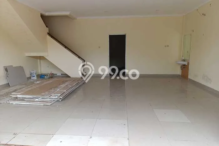 Ruko Disewa di Bekasi dengan LB 90m2 Area Komersial Ramai Ruko Disewa di Bekasi dengan LB 90m2 Area Komersial Ramai