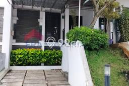 Lokasi strategis! Rumah siap pakai dikontrakkan di Karangploso LB 54m2 Lokasi strategis! Rumah siap pakai dikontrakkan di Karangploso LB 54m2