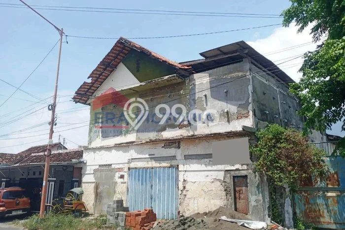 Tanah untuk Dijual Lokasi Banyuwangi, Banyuwangi Luas 300m2 SHM Tanah untuk Dijual Lokasi Banyuwangi, Banyuwangi Luas 300m2 SHM