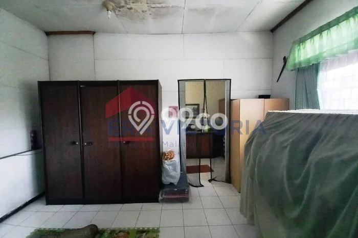 Unit Ruko Dijual di Malang LT 176m2 & LB 258m2 Unit Ruko Dijual di Malang LT 176m2 & LB 258m2