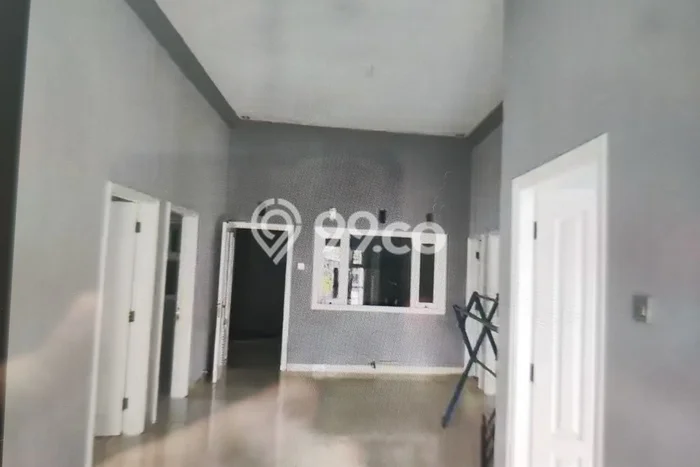 Rumah Berkualitas dengan 4 Kamar Tidur di Lingkungan Asri Villa Puncak Tidar, Malang Rumah Berkualitas dengan 4 Kamar Tidur di Lingkungan Asri Villa Puncak Tidar, Malang
