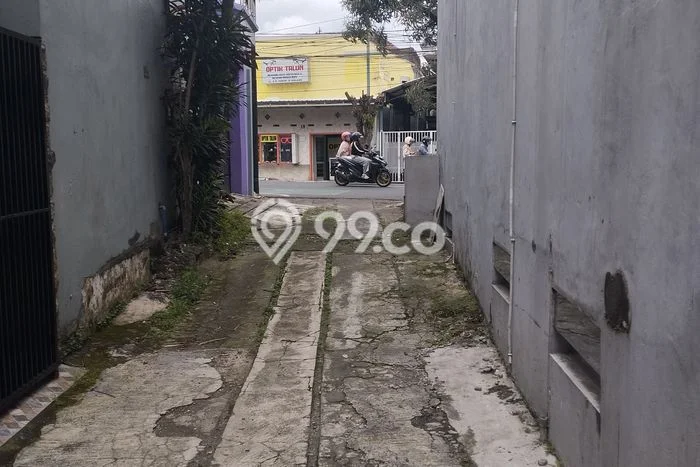 Jual Rumah Strategis Bagus Punya 3 KT di Klojen Malang SHM Jual Rumah Strategis Bagus Punya 3 KT di Klojen Malang SHM