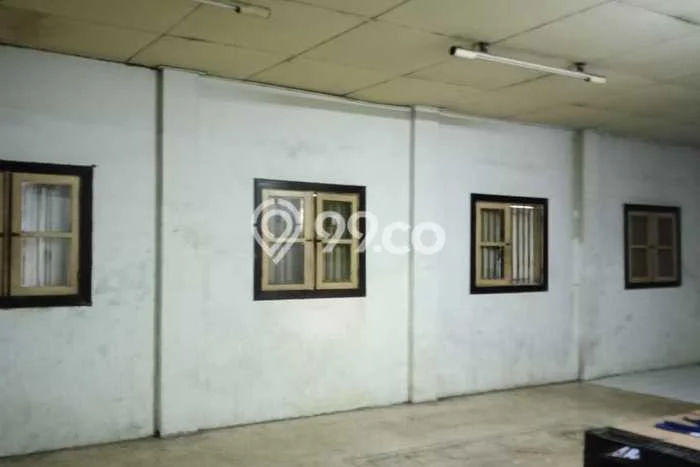 Pabrik Dijual di Surabaya LT 3150m2 & LB 2900m2 Lokasi Terbaik! Pabrik Dijual di Surabaya LT 3150m2 & LB 2900m2 Lokasi Terbaik!