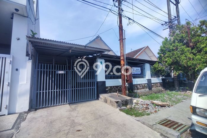 Jual Segera Rumah LT 246m2m² / LB 190m2m² di Jantung Kota Klojen, Malang Jual Segera Rumah LT 246m2m² / LB 190m2m² di Jantung Kota Klojen, Malang