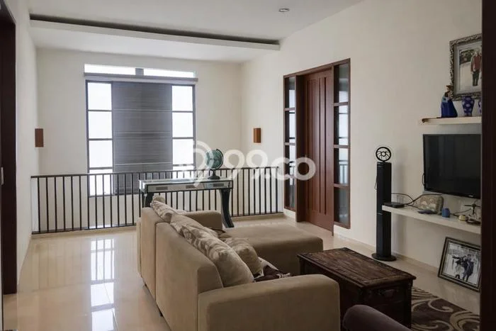 Hunian Super Elit dengan Akses Paling Strategis di Bintaro, Tangerang Selatan Hunian Super Elit dengan Akses Paling Strategis di Bintaro, Tangerang Selatan