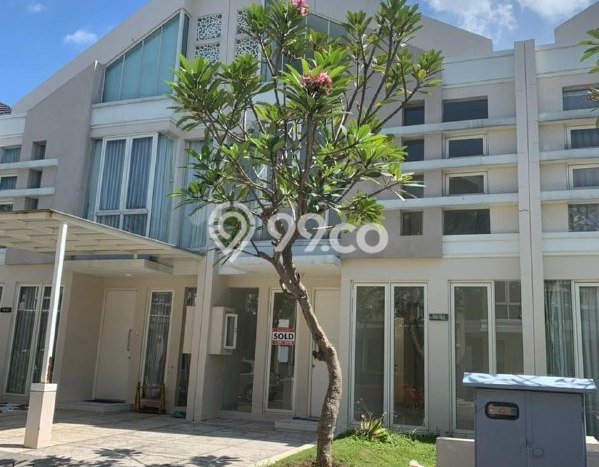 Jarang Ada! Rumah Kontrakan 3 Kamar Nyaman Siap Huni Pakuwon City Jarang Ada! Rumah Kontrakan 3 Kamar Nyaman Siap Huni Pakuwon City