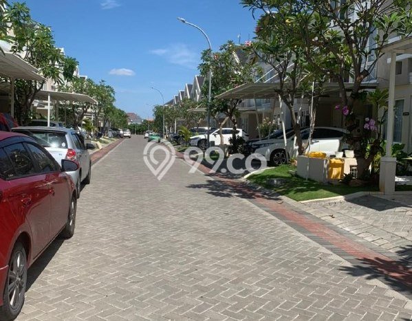 Jarang Ada! Rumah Kontrakan 3 Kamar Nyaman Siap Huni Pakuwon City Jarang Ada! Rumah Kontrakan 3 Kamar Nyaman Siap Huni Pakuwon City