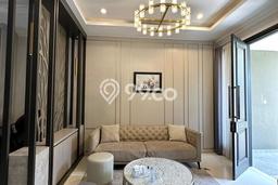 Ready to Use! Premium House LT 144m2 Desain Elegan di Pakuwon Indah Ready to Use! Premium House LT 144m2 Desain Elegan di Pakuwon Indah