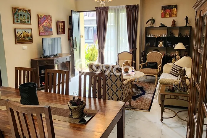 Rumah Elit Modern Tanpa Renovasi di Pejaten Jakarta Selatan Rumah Elit Modern Tanpa Renovasi di Pejaten Jakarta Selatan