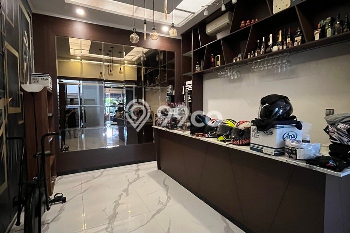 Rumah Elit Modern Tanpa Renovasi di Cihuni Tangerang Rumah Elit Modern Tanpa Renovasi di Cihuni Tangerang