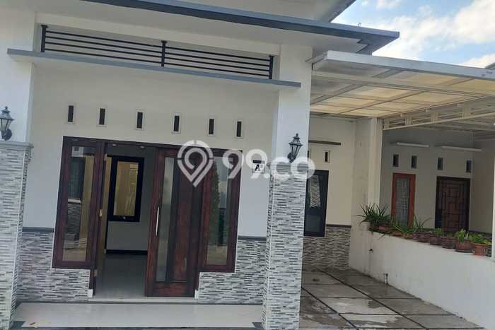 Rumah Strategis Minimalis Lb 80m2 di Banguntapan, Bantul Rumah Strategis Minimalis Lb 80m2 di Banguntapan, Bantul