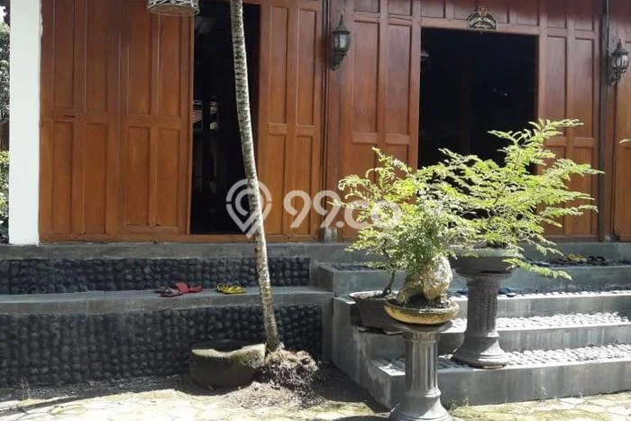 Dijual Cepat Rumah Favorit Siap Huni LB 400m2 di Banguntapan, Bantul Dijual Cepat Rumah Favorit Siap Huni LB 400m2 di Banguntapan, Bantul
