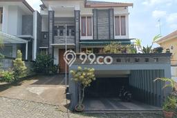 Rumah Elit LB 450m2 Siap Huni Desain Elegan di Sayap Dago, Bandung Rumah Elit LB 450m2 Siap Huni Desain Elegan di Sayap Dago, Bandung