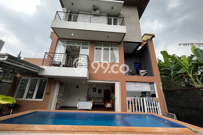 SEGERA MILIKI! Rumah area Dago Pakar, Bandung, LT 220m² LB 300m² SEGERA MILIKI! Rumah area Dago Pakar, Bandung, LT 220m² LB 300m²