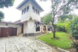 Jual Rumah Mewah Elegan Dengan View Eksklusif di Riau, Bandung Jual Rumah Mewah Elegan Dengan View Eksklusif di Riau, Bandung