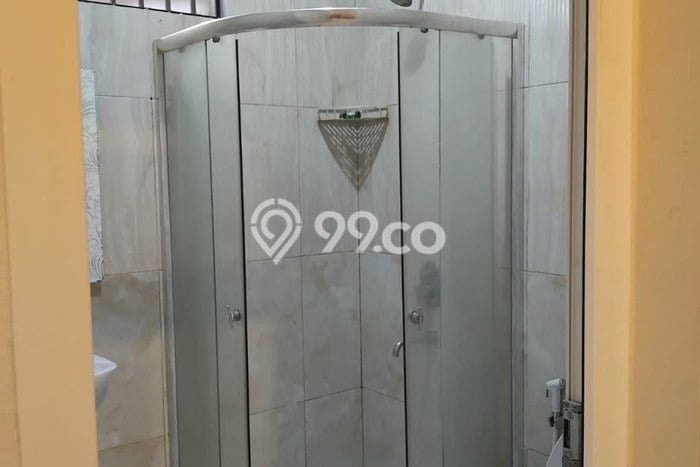 Rumah Asri di Cigadung, Bandung, LT 143m2m² Bangunan 134m2m² Rumah Asri di Cigadung, Bandung, LT 143m2m² Bangunan 134m2m²