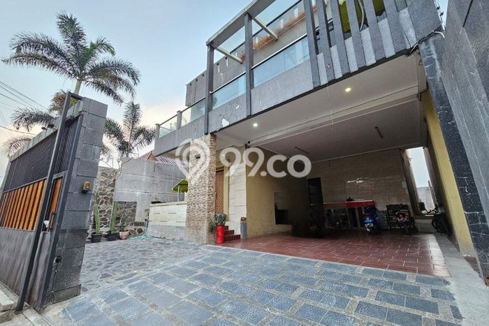 Rumah Luxury Modern Tanpa Renovasi di Setra Sari Bandung Rumah Luxury Modern Tanpa Renovasi di Setra Sari Bandung