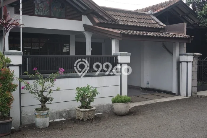 Dijual Hunian Rumah Nyaman 5 Kamar di Ciwastra, Bandung Dijual Hunian Rumah Nyaman 5 Kamar di Ciwastra, Bandung
