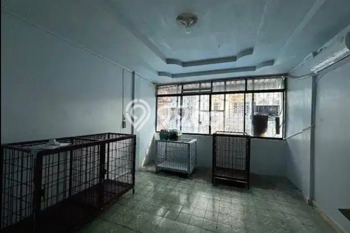 Unit Ruko Disewa Lokasi Medan Barat, Medan Spesifikasi Luas Bangunan 166m2 Unit Ruko Disewa Lokasi Medan Barat, Medan Spesifikasi Luas Bangunan 166m2