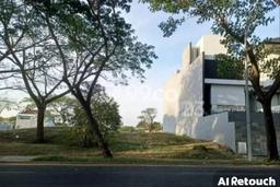 Tanah Dijual Area Strategis di Citraland Surabaya 548m2 Tanah Dijual Area Strategis di Citraland Surabaya 548m2