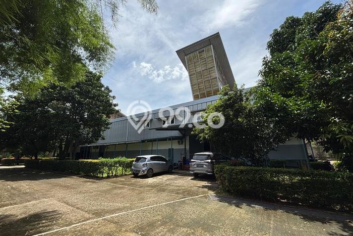 FOR SALE! Gudang di Setu Bekasi, LT 5000m2, LB 3500m2 FOR SALE! Gudang di Setu Bekasi, LT 5000m2, LB 3500m2
