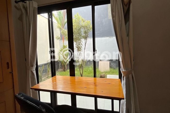 Rumah area , 1 KM, Akses Universitas, Luas 93m2m² LB 45m2m² Rumah area , 1 KM, Akses Universitas, Luas 93m2m² LB 45m2m²