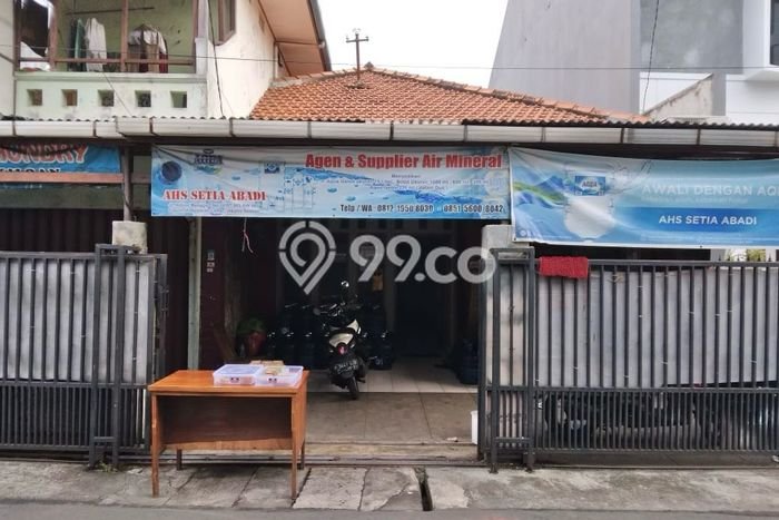 Dijual Rumah Luas Elegan Dengan View Cantik di Cipulir, Jakarta Selatan Dijual Rumah Luas Elegan Dengan View Cantik di Cipulir, Jakarta Selatan