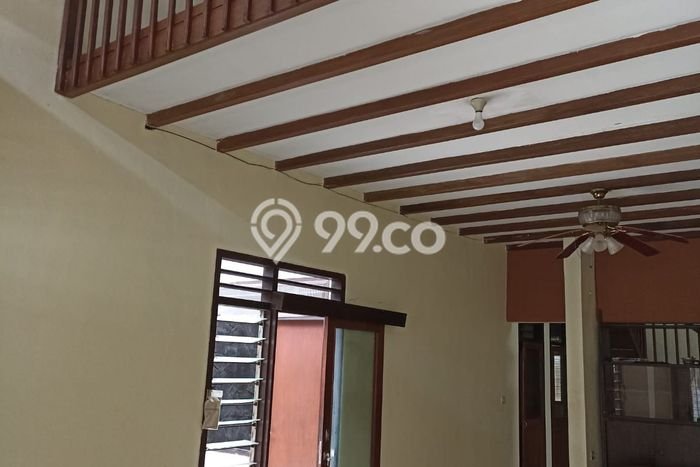 Siap Huni Rumah Mewah 5 Kamar di Kebayoran Baru Dekat ke Mana Saja Siap Huni Rumah Mewah 5 Kamar di Kebayoran Baru Dekat ke Mana Saja