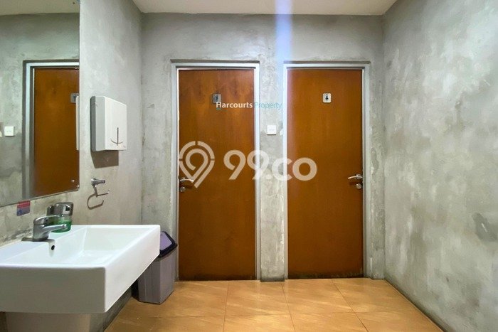 INVESTASI POTENSIAL! Kantor di Menteng, Luas 1400m², Potensi Keramaian Tinggi INVESTASI POTENSIAL! Kantor di Menteng, Luas 1400m², Potensi Keramaian Tinggi