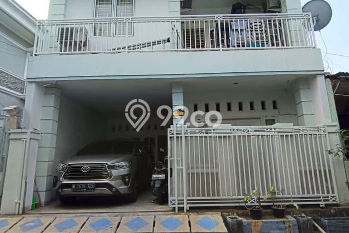 Dijual Rumah 3 Kamar Lokasi Strategis Bagus dan Strategis di Duren Sawit Dijual Rumah 3 Kamar Lokasi Strategis Bagus dan Strategis di Duren Sawit