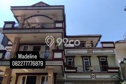 Jual Rumah Luas Elegan Dengan View Cantik di Bukit Sentul, Bogor Jual Rumah Luas Elegan Dengan View Cantik di Bukit Sentul, Bogor